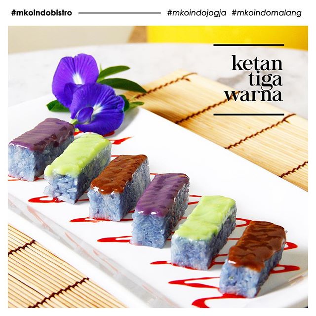 Ketan Tiga Warna