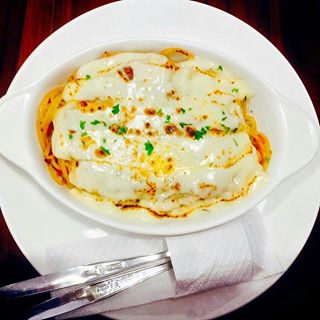 baked pasta meet sauce